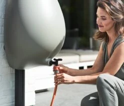 Elho Pure Raindrop 70L - Geel/Oker -Tuingereedschaps Winkel 1200x1028 2