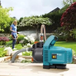 GARDENA - Classic Besproeiingspomp 3000/4 Compleet - Waterpomp - Incl. 3.5 M Aanzuigslang En 20 M Slang -Tuingereedschaps Winkel 1200x1200 1071