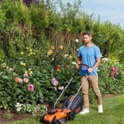 Black & Decker BLACK+DECKER BCMW3318N-XJ Grasmaaier - 18V - 33cm - Excl. Accu & Lader -Tuingereedschaps Winkel 1200x1200 178