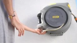 Hozelock AutoReel Slangenhouder / Wandslangbox 20m - Ø12,5mm -Tuingereedschaps Winkel 1200x675 37