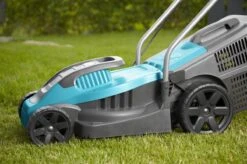GARDENA - Powermax 32 - Grasmaaier (gemotoriseerd) - Maaibreedte 32 Cm - Gazons Tot 200 M2 21 GARDENA - Powermax 32 - Grasmaaier (gemotoriseerd) - Maaibreedte 32 Cm - Gazons Tot 200 M2 -Tuingereedschaps Winkel 1200x799 60