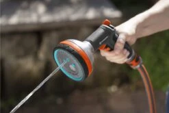 GARDENA - Comfort Broeskop - 5 Straalsoorten - Grijs -Tuingereedschaps Winkel 1200x800 320