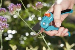 GARDENA - Classic B/S Bypass - Snoeischaar - Ø 20mm - 25 Jaar Garantie 13 GARDENA - Classic B/S Bypass - Snoeischaar - Ø 20mm - 25 Jaar Garantie -Tuingereedschaps Winkel 1200x800 4