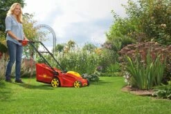 WOLF-Garten A 340 E Elektrische Grasmaaier - 1400 W - 34 Cm Maaibreedte - 30 Liter Opvangbak - Centrale Hoogte-instelling -Tuingereedschaps Winkel 1200x801 10