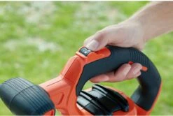 Black & Decker BLACK+DECKER BEBLV300SB-QS Bladblazer - 404 Km/u - 3000W - Zuig-/blaasfunctie - Gesnoerd -Tuingereedschaps Winkel 1200x808 4