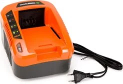 TIMBERPRO - Bladblazer Elektrisch 40V, ZEER Krachtig (incl. 4A Batterij En Incl. Lader) 16 TIMBERPRO - Bladblazer Elektrisch 40V, ZEER Krachtig (incl. 4A Batterij En Incl. Lader) -Tuingereedschaps Winkel 1200x818 2