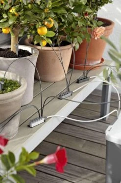 GARDENA Vakantiebewateringsset Duppelsysteem - Geschikt Voor 36 Potplanten - Incl. 9l Vat 14 GARDENA Vakantiebewateringsset Duppelsysteem - Geschikt Voor 36 Potplanten - Incl. 9l Vat -Tuingereedschaps Winkel 799x1200 62