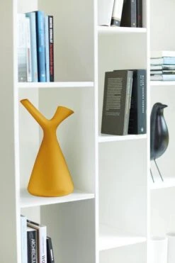 Elho Plunge Gieter 20 - Gieter Voor Binnenaccessoires - Ø 15.0 X H 29.5 Cm - Geel/Oker 7 Elho Plunge Gieter 20 - Gieter Voor Binnenaccessoires - Ø 15.0 X H 29.5 Cm - Geel/Oker -Tuingereedschaps Winkel 800x1200 104