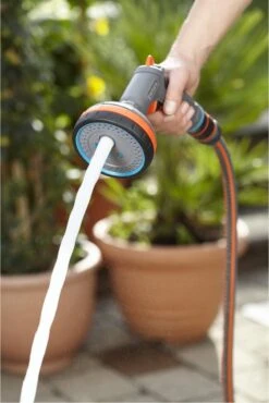 GARDENA - Comfort Broeskop - 5 Straalsoorten - Grijs -Tuingereedschaps Winkel 801x1200 13